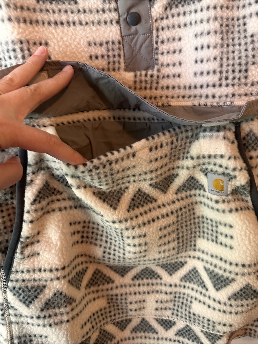 Carhartt Cream and Gray Patterned Fleece Zip Pullover Jacket - Picture 4 of 6
